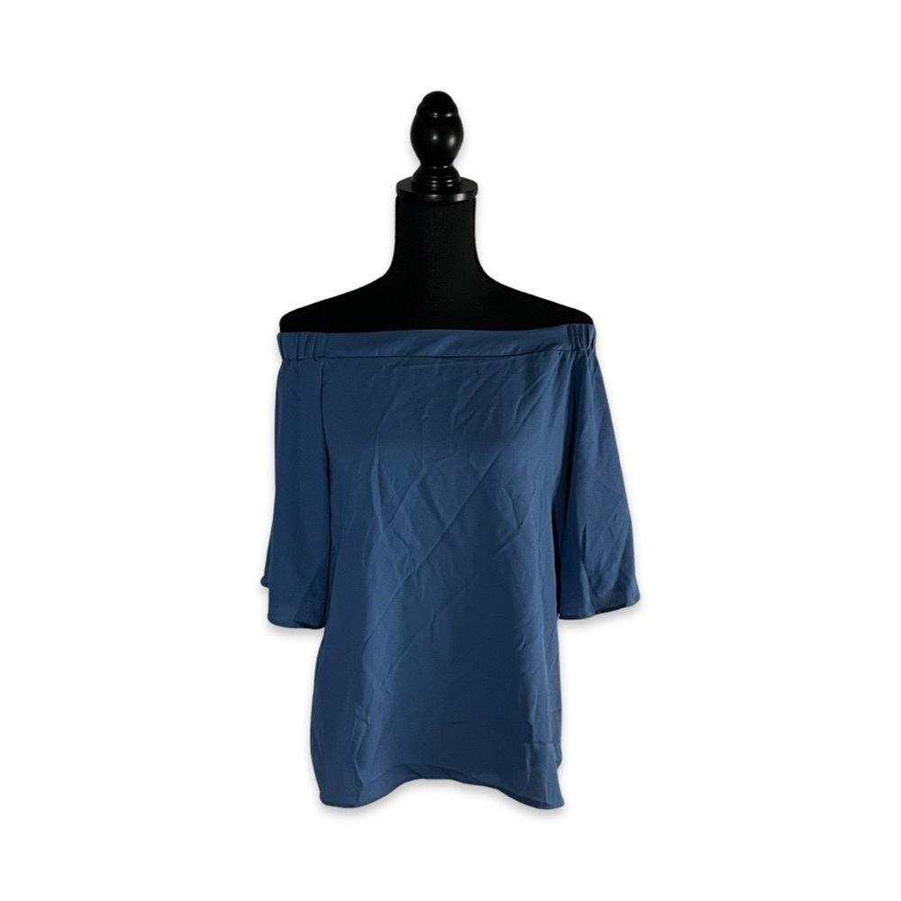 NWOT Goldspark Off the Shoulder Blouse with Flowy Sleeves Size Small